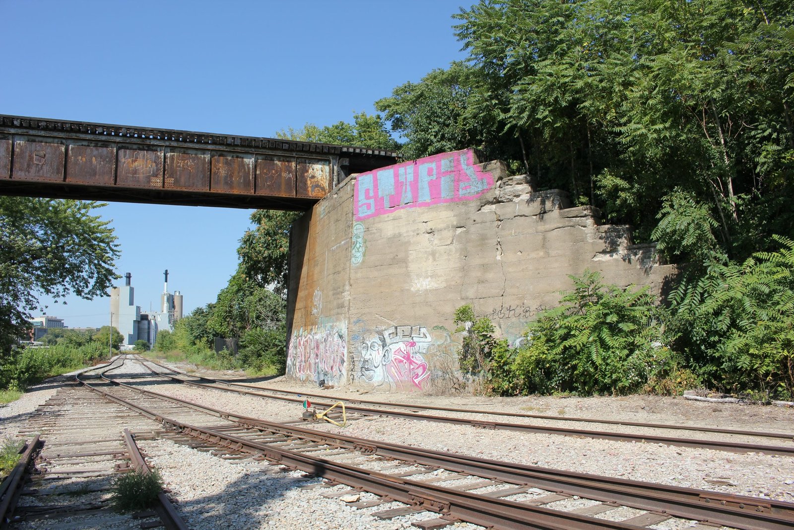 East abutment